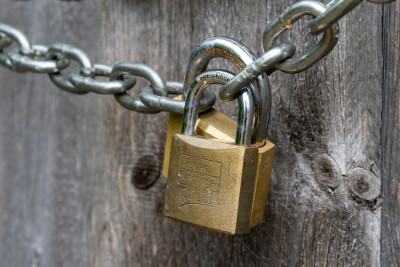 Блокировка карты приставами